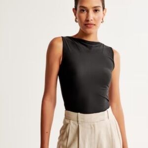 SOLD 🚫 Abercrombie & Fitch Boat Neck Mesh tank